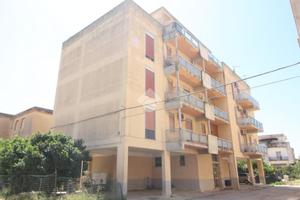 4 LOCALI A CUSTONACI