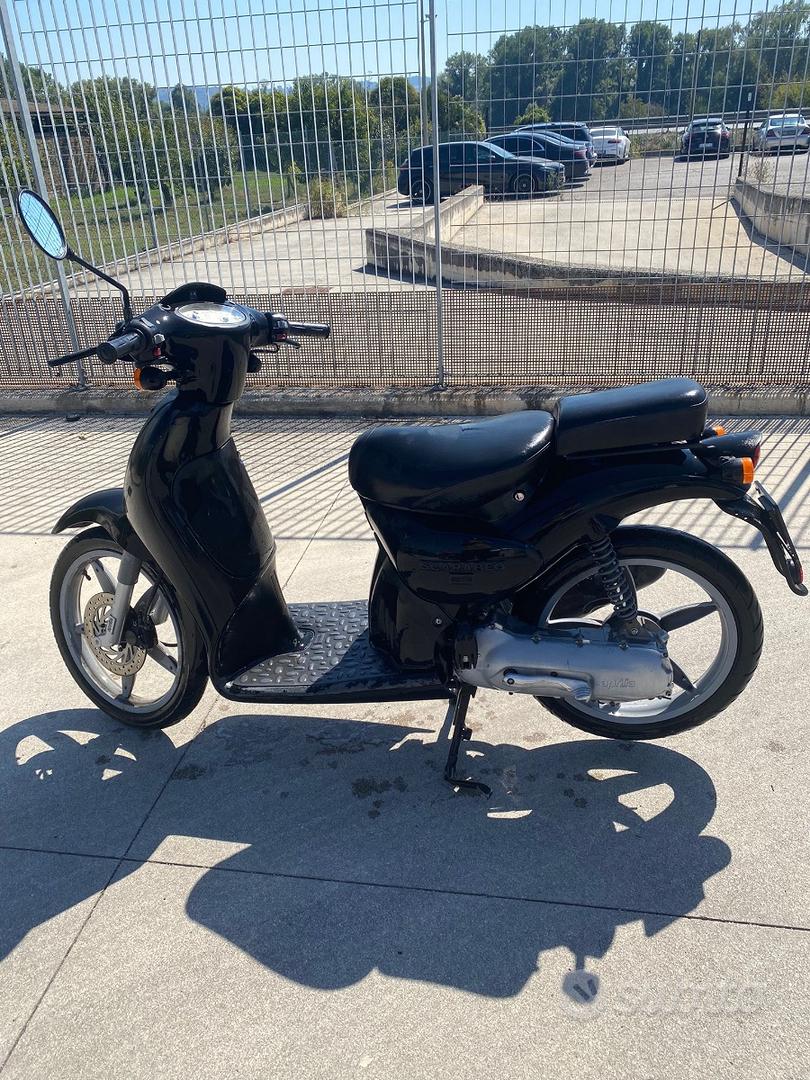 Aprilia Scarabeo 50 - 1993 - Moto e Scooter In vendita a Macerata