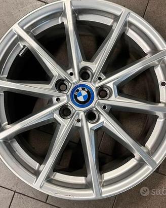 Cerchi lega ORIGINALI BMW electric i4 17-demontati