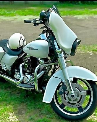 Harley-davidson Touring Street Glide 2011