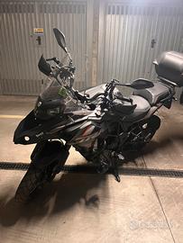 BENELLI TRK 502x NERA- POCHI KM- ACCESSORIATA