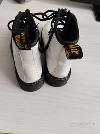 Anfibi bambina Dr Martens n.32 bianchi