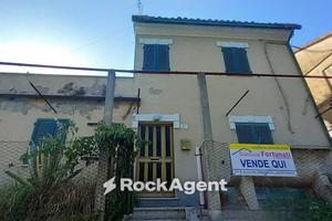 Villa di 100 m² con 4 locali a Senigallia