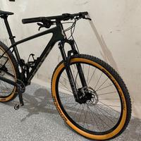 SCOTT SCALE 930 - TAGLIA L