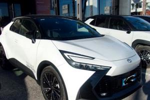 Toyota CH-R full hybrid 2000 cc