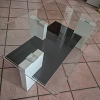 Tavolino in vetro