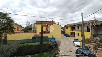 CASA INDIPENDENTE A SANT'ANGELO A CUPOLO