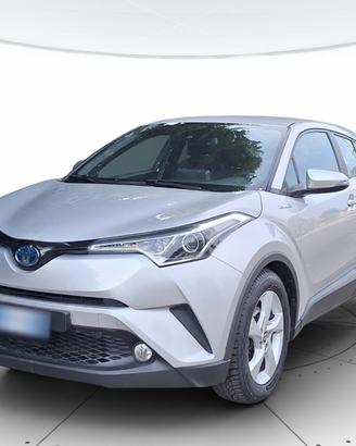 TOYOTA C-HR 1.8h Active 2wd e-cvt