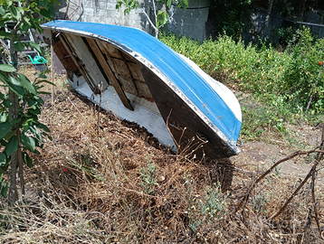 Barca in alluminio con motore