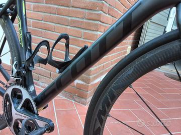 Bici da corsa in carbonio