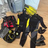 Attrezzatura completa subacquea