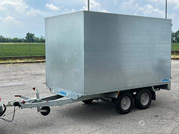 Rimorchio chiuso per auto Schwarz S26F