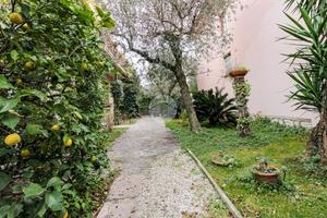 3 LOCALI A TOSCOLANO-MADERNO