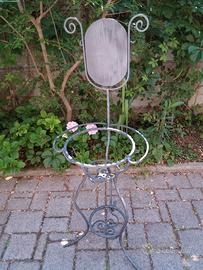 Lavabo in ferro battuto