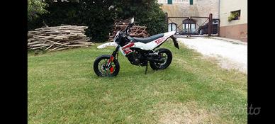 KSR Moto TR 125 SM - 2017