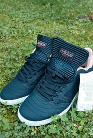 Adidas Busenitz 42,5 42 2/3 nuove in pelle