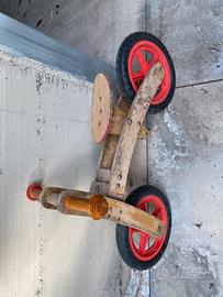 Bici in legno