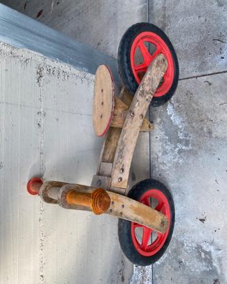 Bici in legno