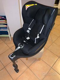 Seggiolino auto con rotazione 360 e base isofix