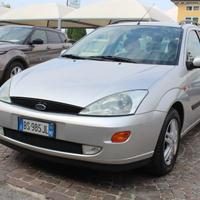 FORD Focus 1.6i 16V cat SW Ghia