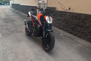 Ktm duke 125 2020
