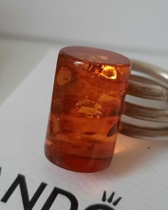 Anello in argento con ambra  baltica