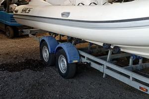 Sacs it 590 con suzuki 100 hp