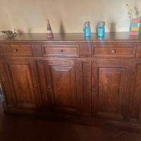 Madia antica in noce