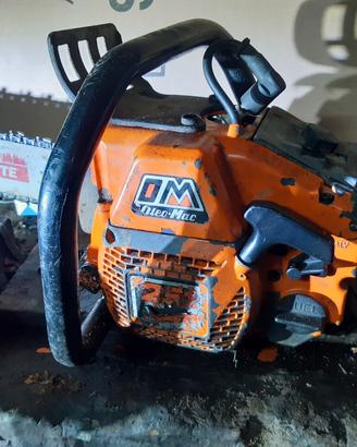 Motosega Oleomac 251