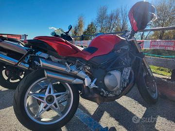 MV Agusta Brutale 910S – Per veri intenditori