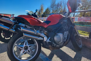 MV Agusta Brutale 910S – Per veri intenditori