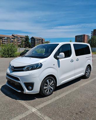 Toyota Proace Verso 8 posti passo corto