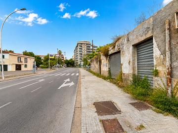 Deposito - Via Amendola