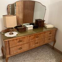 Comò classico con specchiera legno effetto radica