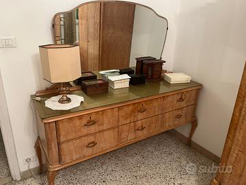 Comò classico con specchiera legno effetto radica