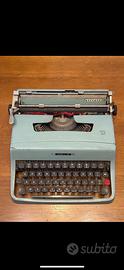 Macchina da scrivere olivetti