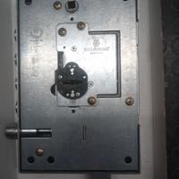 Serratura Securemme per porta blindata