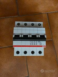 Differenziale trifase ABB 