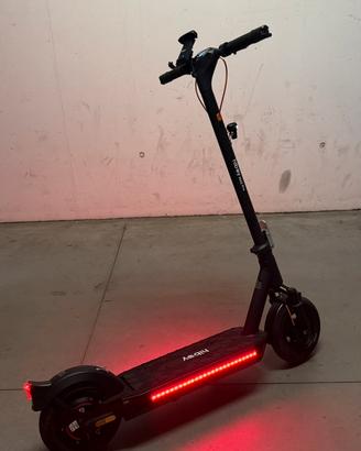 Monopattino elettrico NUOVO