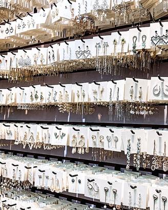 Stock gioielli bijoux bigiotteria