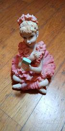 Lelly Kelly statuina resina