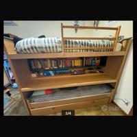 Letto a castello 3 posti con scrivania