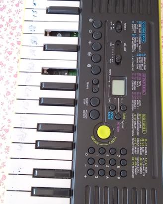 pianola Casio SA-46