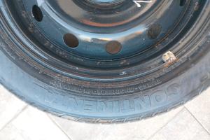 ruota completa auto