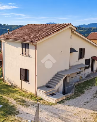 CASA INDIPENDENTE A CASPERIA