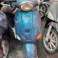 Ricambi Vespa ET4 2000