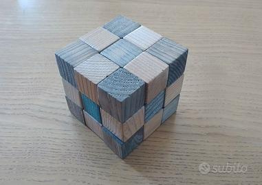 Giocattolo in legno