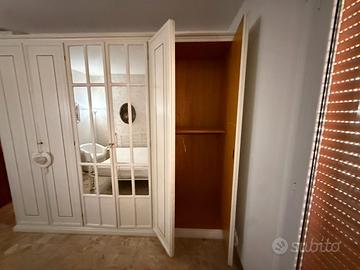 CAMERA MATRIMONIALE COMPLETA IN LEGNO – STILE CLAS