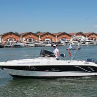 Bluline 23 Deck + Honda 250 CV