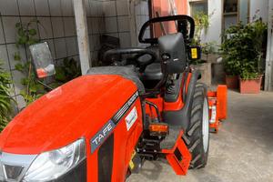 Trattore tafe6020 praticamente nuovo
